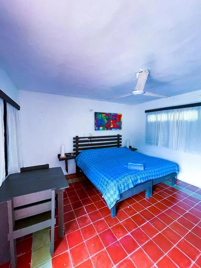 Crucero Tulum Bed & Breakfast