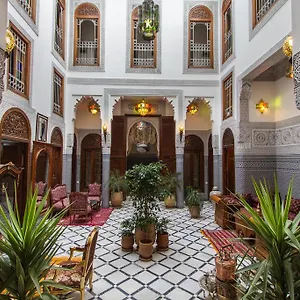 riad-tahra.hotelfesmorocco.com/