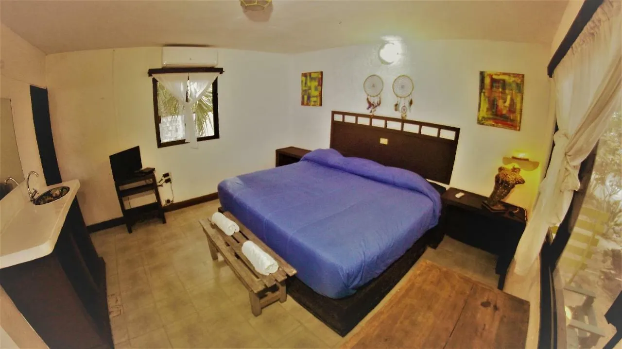Crucero Tulum Bed & Breakfast